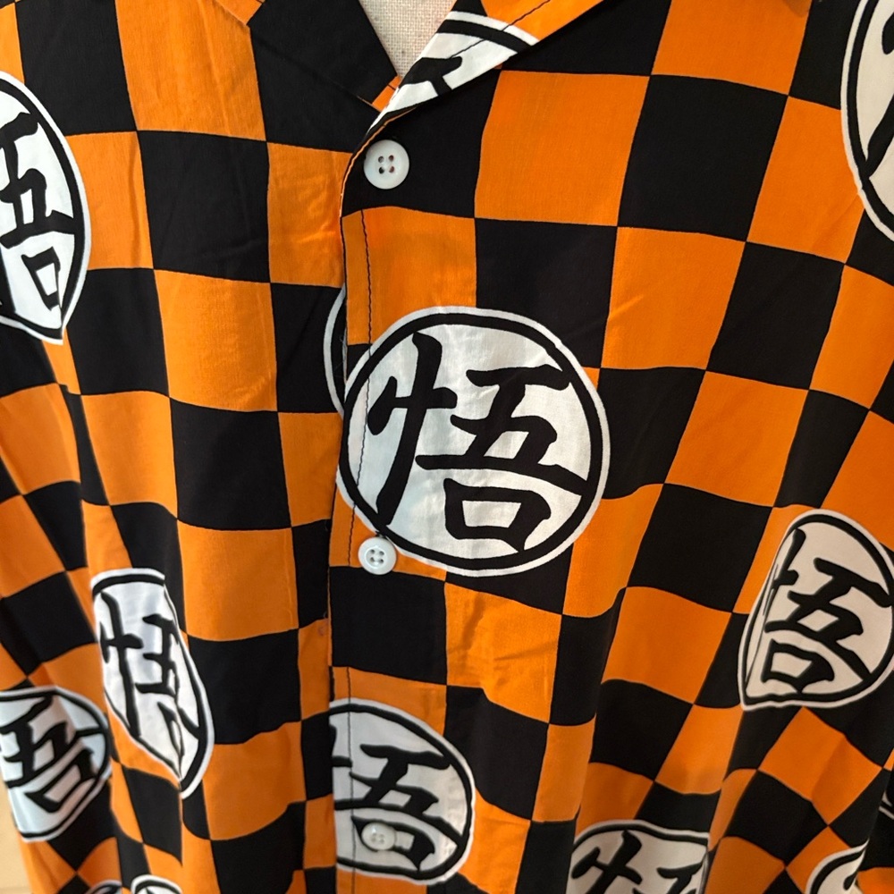NWT dragon BallZ small men’s button down shirt 1159 - Picture 3 of 6